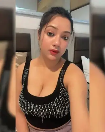 Call Girls Service Shujalpur